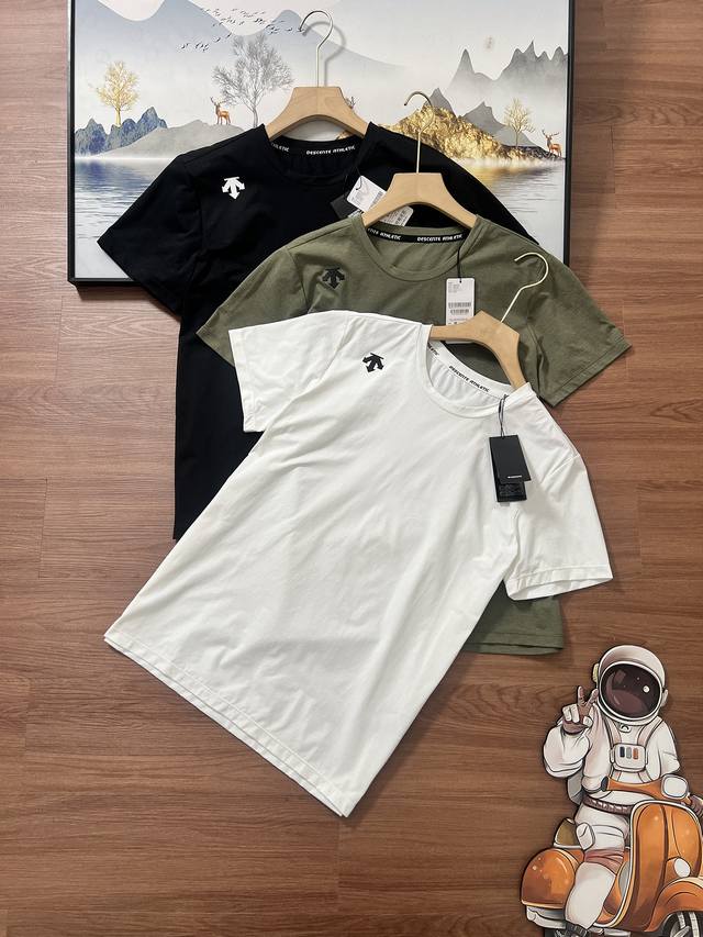 110包邮 迪桑特Descente，专柜正品！！！25年最翘首以盼的新款，一款好的产品就应该从源头把控！！从纱线的定织、到色调的把控、一款好的产品从不让粉丝失落