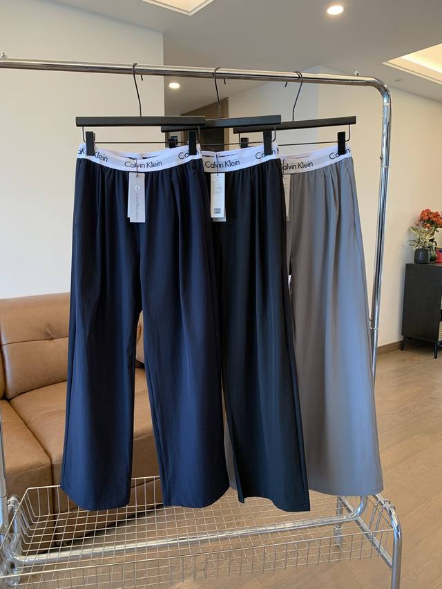 120包邮 calvin Klein腰头字母梭织速干阔腿裤，裤子版型一绝！ 颜色：藏青 黑色 灰色 尺码：M L Xl 腰围