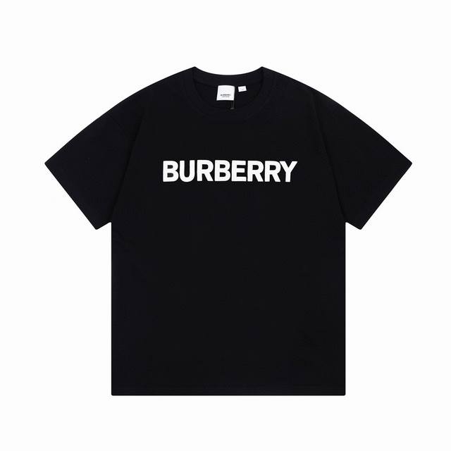 80 Burberry 巴宝莉Bbr 小标情侣款宽松短袖T恤 采用260克双砂面料 三针五线做工，领口包包边条 今年火爆的品牌 看到了就忍不住要自留一件 正确纹