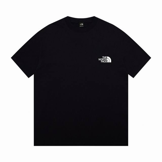 70 The North Face 北面 手绘系列独木海浪情侣短袖 商品参数 采用260克双砂面料 三针五线做工，领口包包边条 今年火爆的品牌 看到了就忍不住要