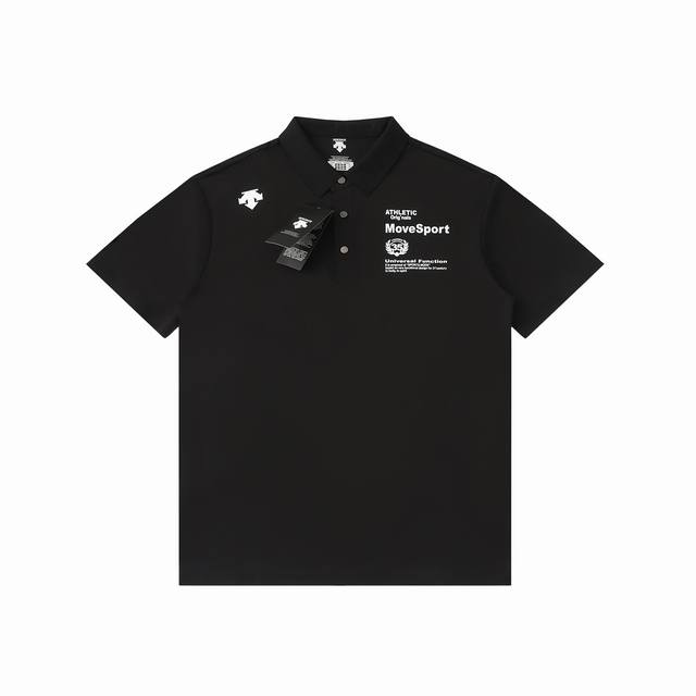 控150 上新迪桑特2024新款宽松男装潮流商务Polo衫。面料和加工工艺采用无缝衔接桑蚕丝面料，清凉滑爽，垂感度好，舒适度以及当次感超高。是成功人士和喜欢潮流