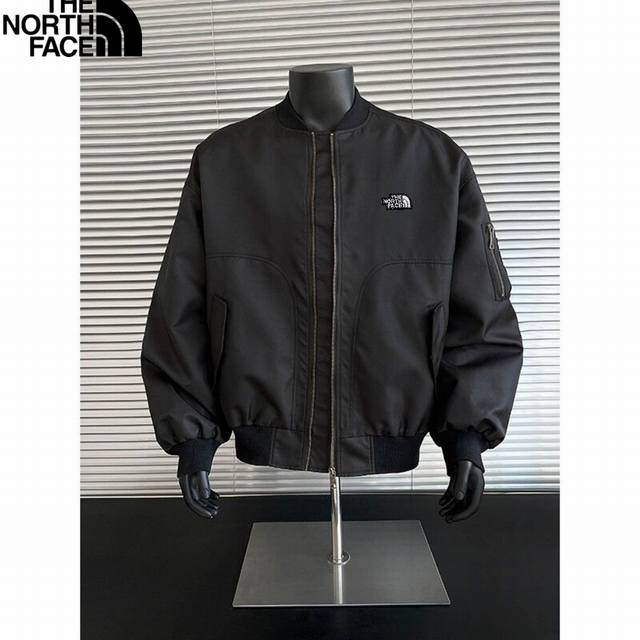 180北面The North Face春季新款，男女同款显瘦休闲棒球领时尚潮流夹克衫外套，男士棒球服上衣！ 颜色:黑色，灰色，军绿色 尺码:M-2Xl 1066