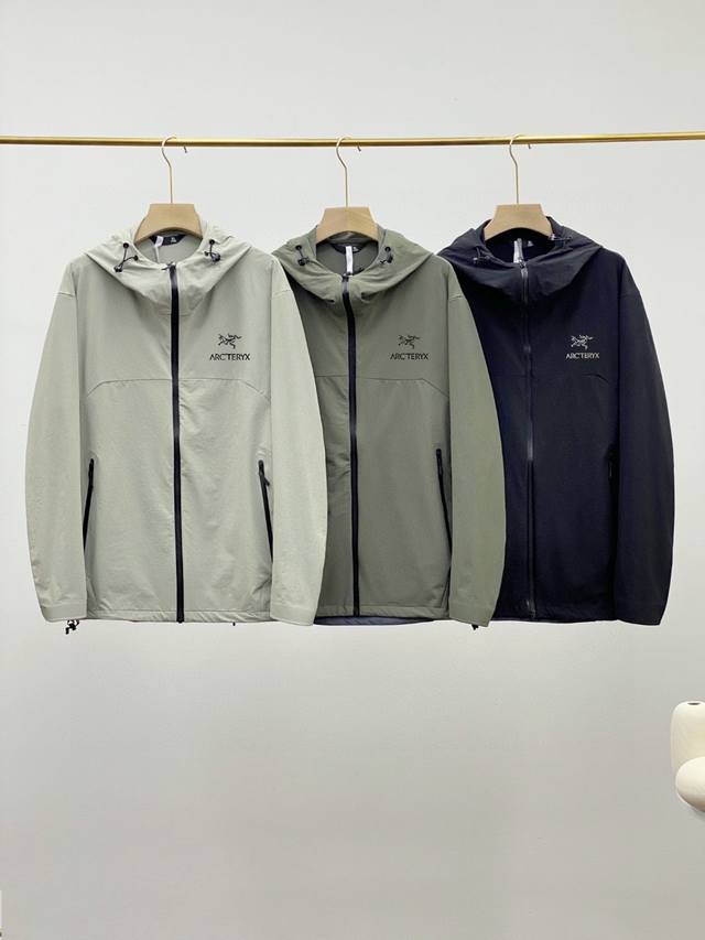 p240 arcteryx始祖鸟2025Ss春季新款拼色户外冲锋衣外套 飞禽户外登山冲锋衣定制定染高密度登山布面料文理细腻手感亲肤防水亲肤强强联合内里全部特种机