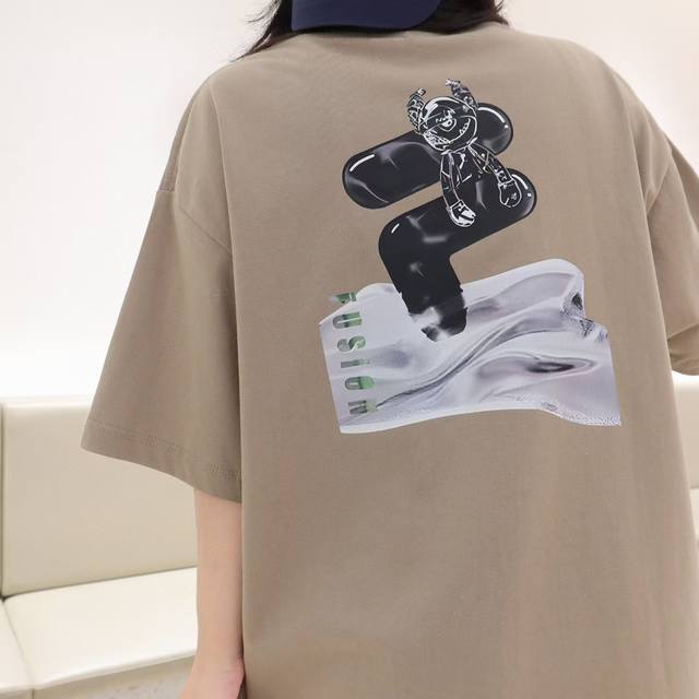 上新！80！ fila裴乐海洋精灵图案印花休闲宽松情侣款短袖 帅气值爆表，手感质感一级棒！胸口加背后环保印花 100%区别市面的顶级品质 不偷工减料 原厂辅料，