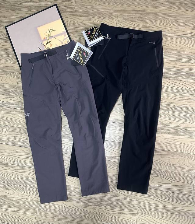 200 arc'teryx / 始祖鸟经典款Gamma Jogger 户外两色刺绣Logo松紧腰防风 男子两色精品软壳压胶长裤！ 面料：梭织黑科技四面弹秋新品