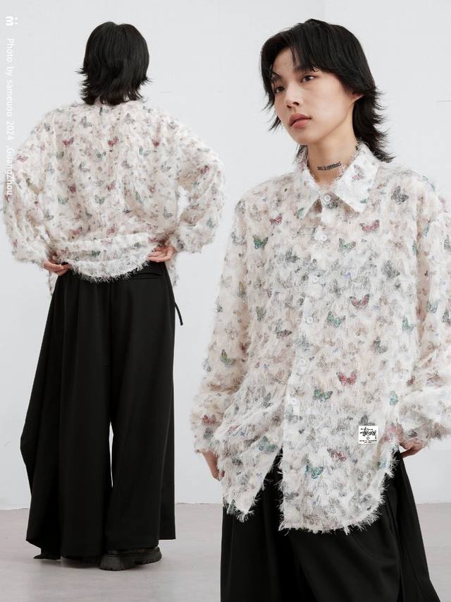 140。斯图西Stussy 蝴蝶满印流苏长袖衬衫 立体设计宽松百搭情侣衬衣 蝴蝶图案栩栩如生 设计独特新颖时尚潮流 面料亲肤舒适透气 推荐情侣款 尺码：M-Xl