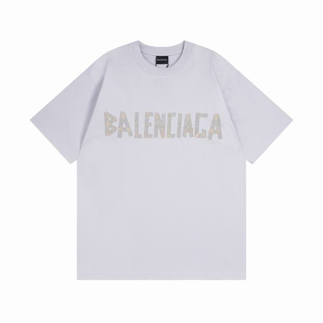 米灰色 130 Balenciaga/巴黎世家2025 Ss 经典胶带拉浆印花短袖T恤 本市场No.1的质量 真正天花板品质 全部原版开发注意细节图 避免被盗图