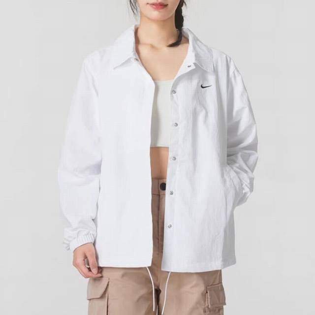 fv7561-100 女款外套 S-Xl 180元