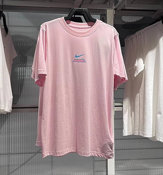hm4625-663 女款短袖 S-Xl 80元