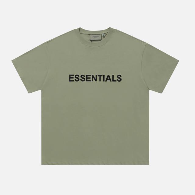 【果绿色】P80 fear Of God Fog复线Essentials 胸前硅胶字母Logo短袖T恤 原厂面料 克重240G，细节上的设计处理都是精心制作 高