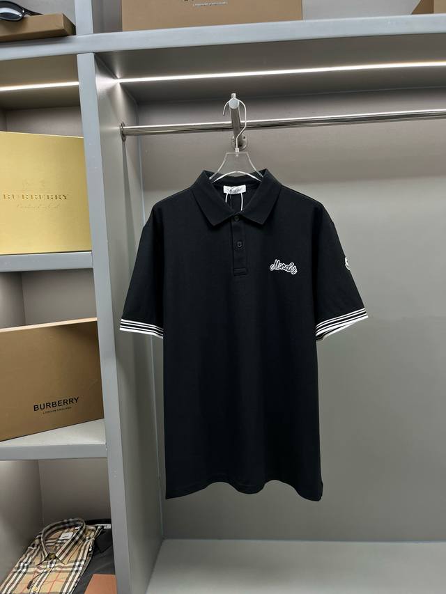 p120 Moncler 蒙口 字母刺绣贴标新款Polo衫 原版面料 官方同款 采用210克纯棉珠地面料，定制 同缸染面料 手感非常舒服爽滑 版型挺阔有型 一线