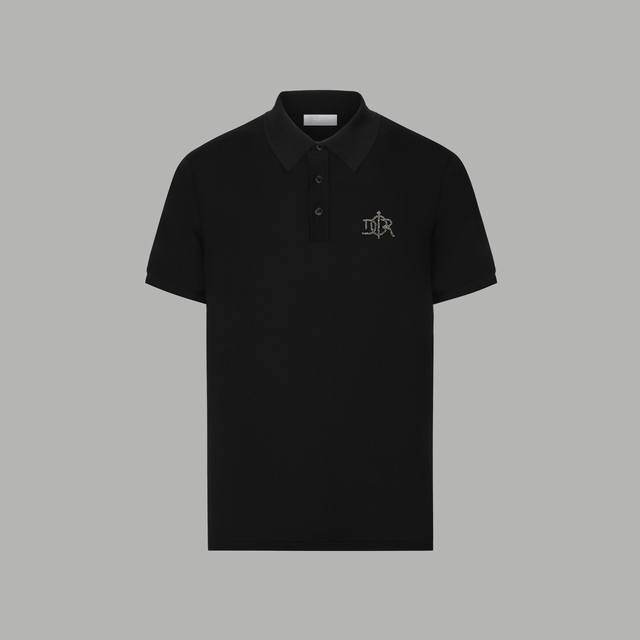 110（顶级版本 区别通货） 款式：Dior迪奥 烫钻Logo字母 翻领Polo衫短袖 原版面料 官方同款 春夏最新砖柜同步 经典的品牌Logo标识 采用顶级工