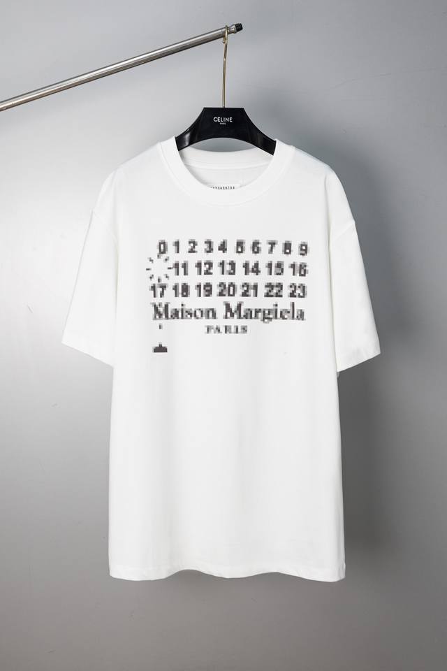 2004#P80#高版本Maison Margiela马吉拉数码直喷马赛克数字日历短袖T恤 工艺：数码直喷+手工缝四角标 全套包装！重磅纯棉面料！ 宽松版型设计