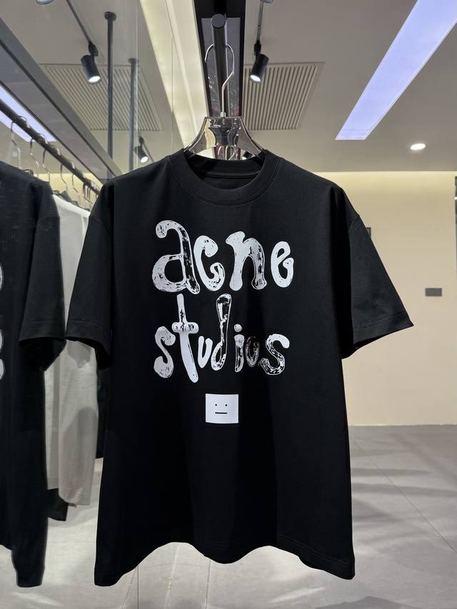 acne Studios-25Ss春夏季笑脸大字母印花Logo短袖，上身真的很好看，宽松版型很好遮盖体型，高矮胖瘦皆可，廓形让瘦子也显得肩很宽比例很好，潮流感满