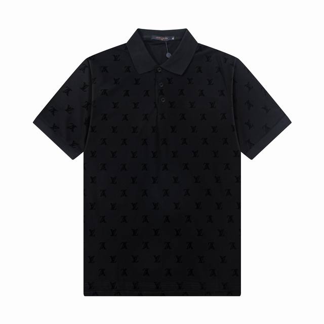 120 路易 Lv 2025∽新款高品质翻领Polo衫，植绒印花 高瑞精品Logo扣子，做工精致，官网同步，时尚百搭 颜色：白色 黑色 码数：M-3Xl