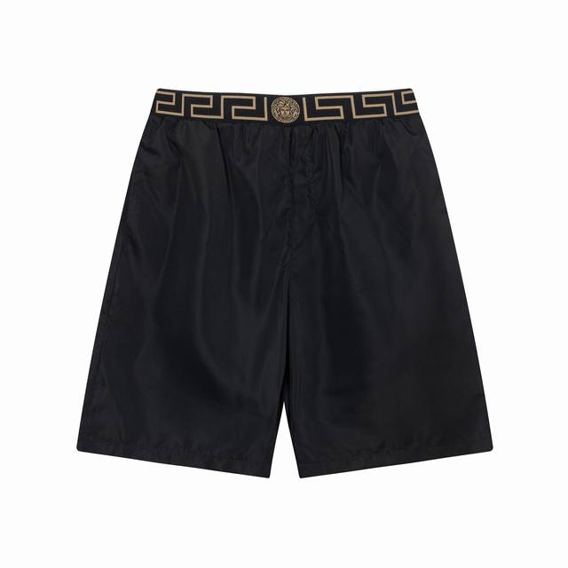 120 versace 范思哲 2025夏季新款时尚沙滩裤短裤带内网！官网同步 原版1-1复刻，经典Logo. 精选优质聚酯纤维面料、手感细腻，夏季必备单品、上