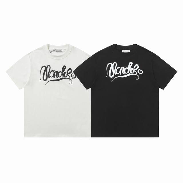 p100 款号：M1001 moncler/蒙口 《官网同款印花图案》 2025春夏新款 书法标识棉质T恤 -【26G双纱纯棉顶级面料 手感柔软 百分百纯棉独家