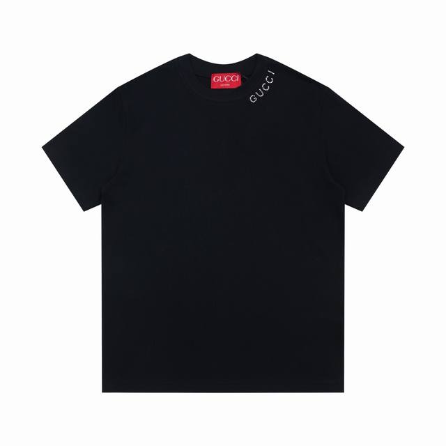 gucci P110 面料- 采用300克双股精梳棉面料.索罗纳螺纹定织定染 工艺-手工烫钻官网同步 辅料- 全身定制辅料 尺码Xs S M L 黑色 白色