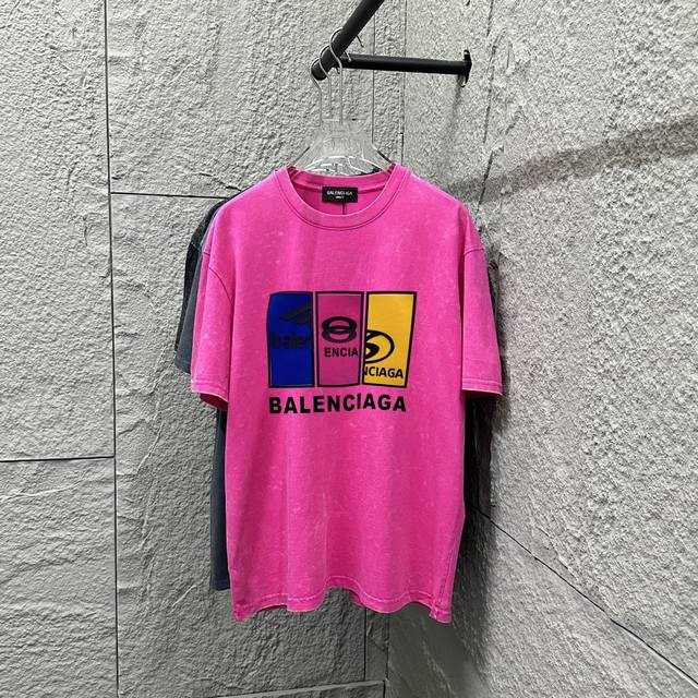 p100 bal*巴黎*2025春夏季新款 雪花做旧洗水复古圆领短袖 胸前Logo 字母植绒+立体硅胶工艺 定制面料 短袖T恤 男女同款 颜色：雪花黑 雪花蓝