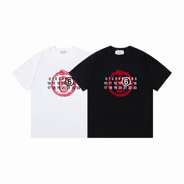 p70#M741 maison Margiela/马吉拉25Ss蛇年限定Logot恤短袖 春夏新款男女同款短袖，同步发售简约大方，从容百搭，档次极高，完美融入时