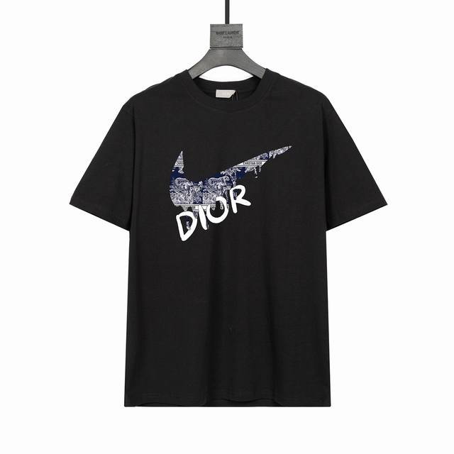 ff369#P90 顶级高品 dior 迪奥短袖T恤 高端32S双纱280克面料 印花采用超高品质不脱胶工艺 超高克重高密度超高品质 经过高温缩水定型 毛料柔软