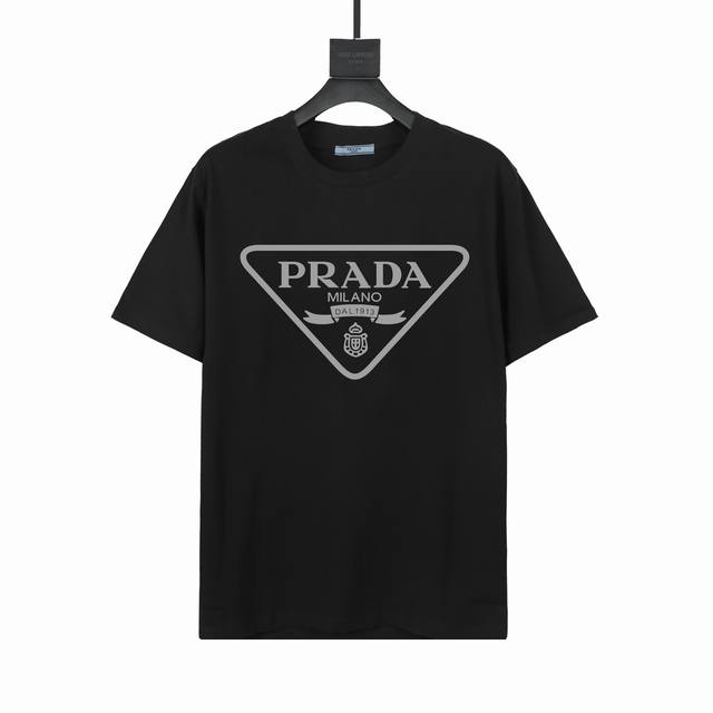 ff500#P90 顶级高品 prada 普拉达短袖T恤 高端32S双纱280克面料 印花采用超高品质不脱胶工艺 超高克重高密度超高品质 经过高温缩水定型 毛料