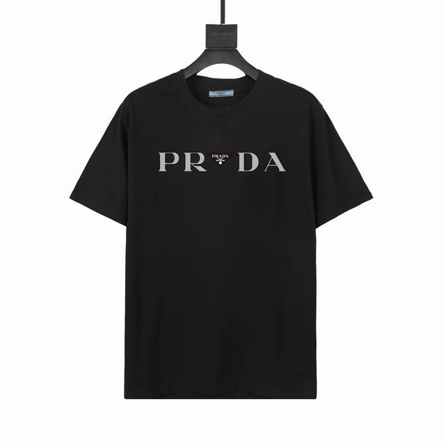 ff380#P90 顶级高品 prada 普拉达短袖T恤 高端32S双纱280克面料 印花采用超高品质不脱胶工艺 超高克重高密度超高品质 经过高温缩水定型 毛料