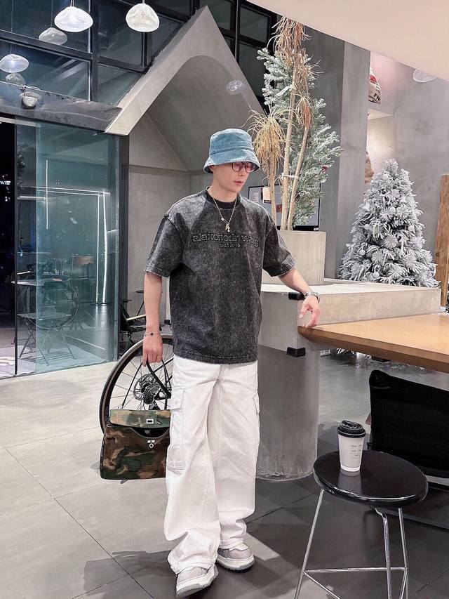 p 170 顶级版本Bearltongs 高定款 【压力山大王...】微版版型 新款男女同款Os洗褪工艺短袖T恤！设计经典品牌字母Logo压花立体工艺。领口进口
