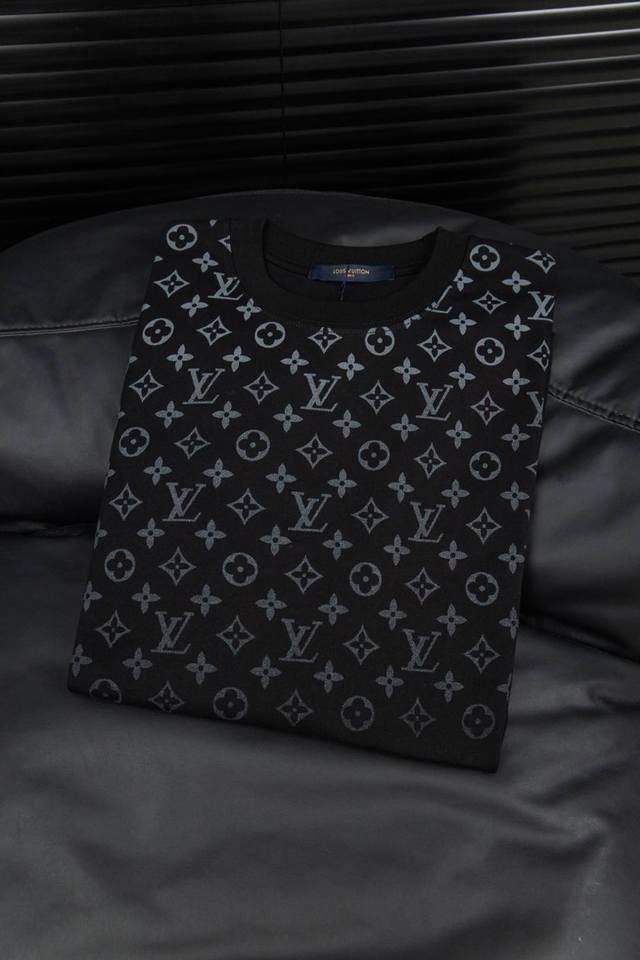 90 实拍图 顶级版本-款号W12 louis Vuitton 路易威登 渐变印花短袖 - Louis Vuitton法国路威酩轩集团-Lvmh旗下品牌 著名奢