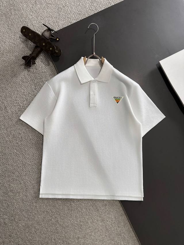 隔天出货 P200 特殊版本 Gucci/古奇 25Ss春夏新款高定珠地棉T恤 意大利进口机器制造 真正做到顶奢高品质 1:1Copy闭眼入 精梳重磅的面料，高