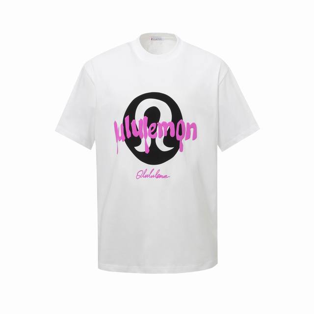 p140 lululemon/露露乐蒙 25Ss 植绒Logo印花重磅短袖T恤 独家定织定染高克重紧密精梳棉面料Os落肩宽松版型 春夏最新砖柜同步 男女同款 码