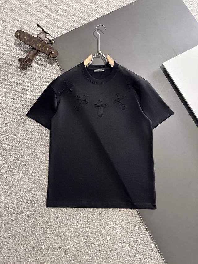 隔天出货 P160 克罗心 2025早春新款 （顶级品质 区别通货） 重磅推出260克高密度短袖 早春走秀款 个性独家款式 男女同款 采用进口定制定染面料 后领
