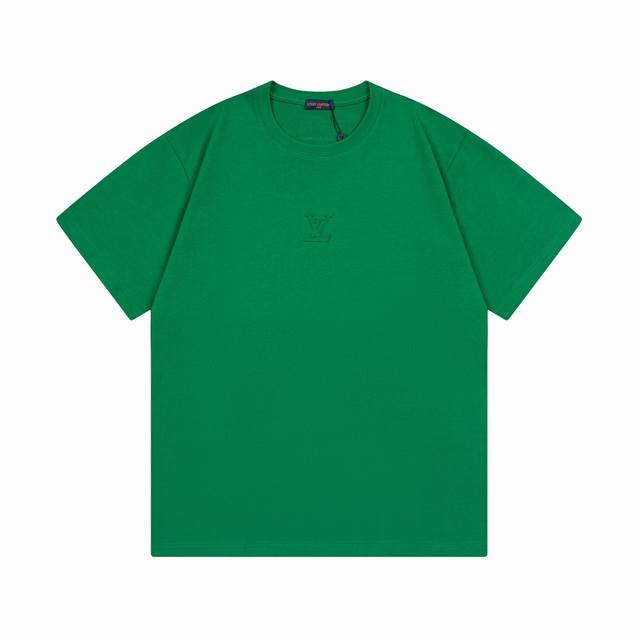 p100 Lv 驴家 2025新款 立体凹凸字母Logo 男女同款 短袖T恤 ·定制260克100％双纱纯棉面料 ·定染32支双股螺纹 ·领标吊牌主唛三标齐全