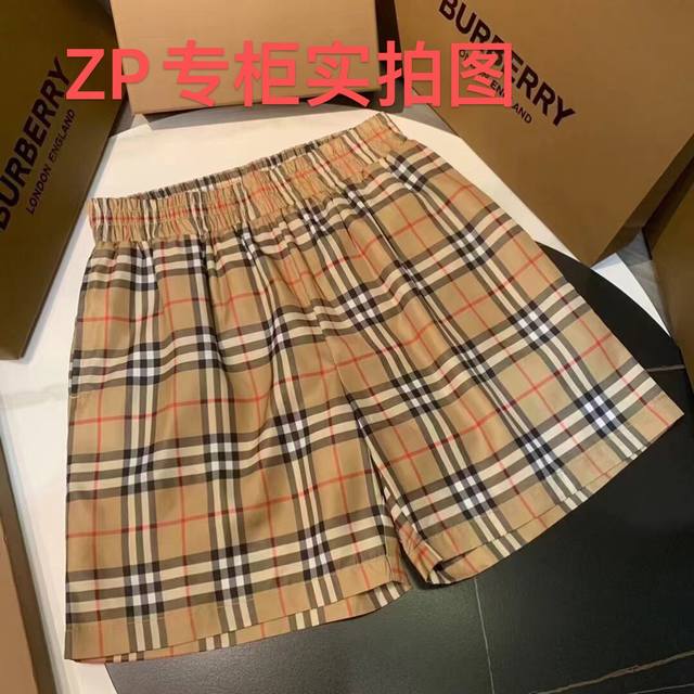 150（Zp版本 Yb开模） - Bur巴宝莉经典款 格纹对位沙滩裤短裤 男女同款 -采用原版1:1同等面料定制 独家品质区别通货 欢迎对比 -颜色：卡其色 -
