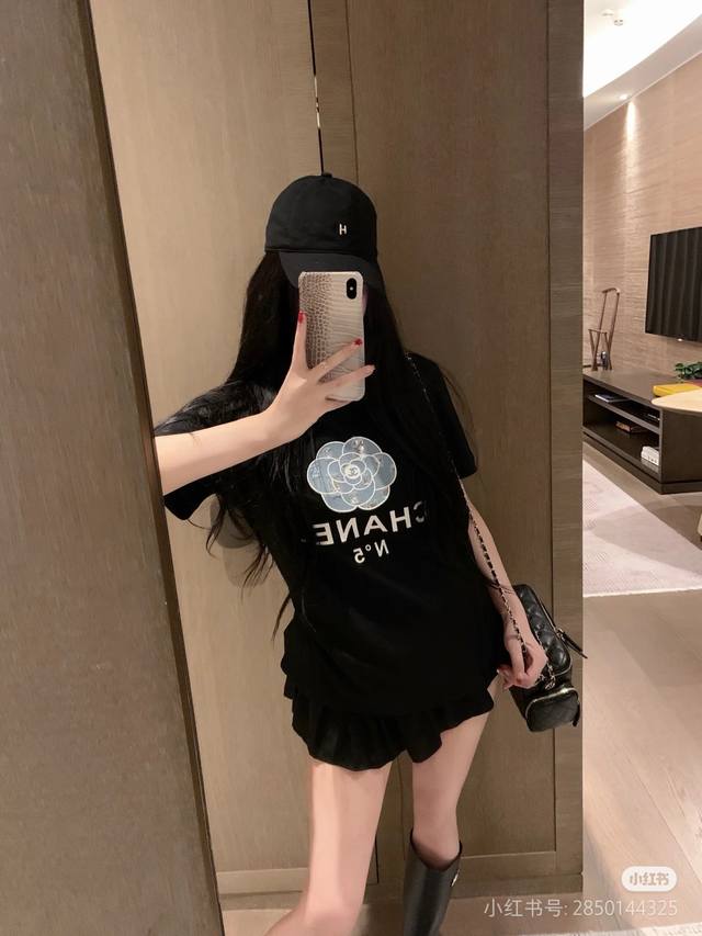 t恤 高品质新款 T恤100 S M Lxl ———新款 现货出售———