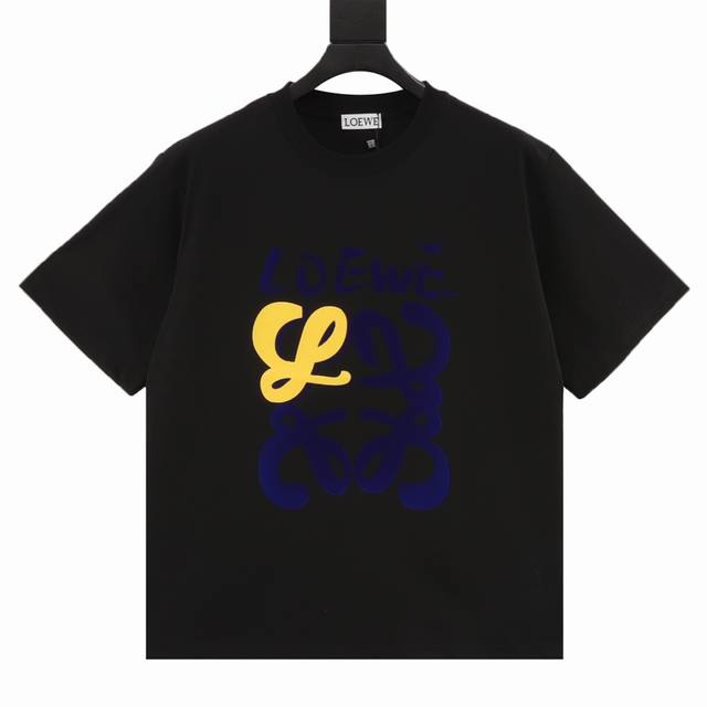 130 loewe/罗意威 25Ss 涂鸦彩绘植绒印花短袖T恤 260G棉质布料40支双纱面料，无蚀尘毛艺工处布理面，纺织密度高，垂感佳，不易变形。 厚织感加上