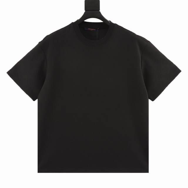 140 louisvuitton/路易威登 24Ss 满印老花暗纹提花短袖T恤 原版品质幻影对比。区别市面通货，定制老花提花爽滑面料 质感舒适度都是拉满的 上身