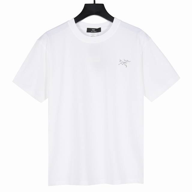 本地自取：160 arc'teryx /始祖鸟圆领刺绣冰棉短袖T恤清透舒适上衣 柔韧、耐磨、 吸湿、排汗、轻盈且触感柔软凉爽！！！棉质的舒适穿着体验！弹力十足、