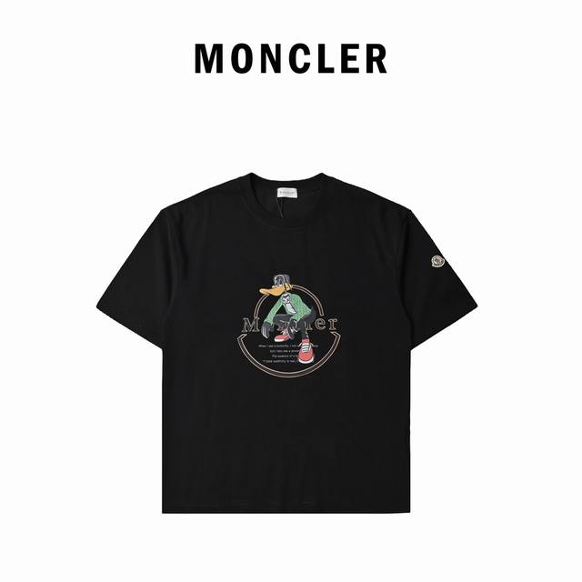 本地自取180 moncler/蒙口24春夏新品数码透气动画人物印花纯棉简约百搭短袖T恤 情侣款 采用260克双纱精梳纯棉，上身有型！倍有质感！ 印花采用特殊材