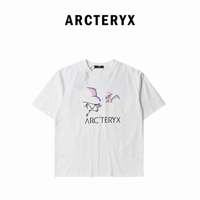 本地自取180 arc' Teryx始祖鸟年轻时尚短袖T恤 注意前服不是简单的印花 做的直喷工艺 质感超强同时也大大挑战了直喷工艺 主打高端 拒绝低端品质 区分