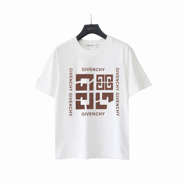 本地自取：180 实拍细节图+尺码表 givenchy/纪梵希立体硅胶压花新款T恤 25Ss春夏新品，前幅小字母Loog，后幅大字母Logo，采用环保硅胶片，无
