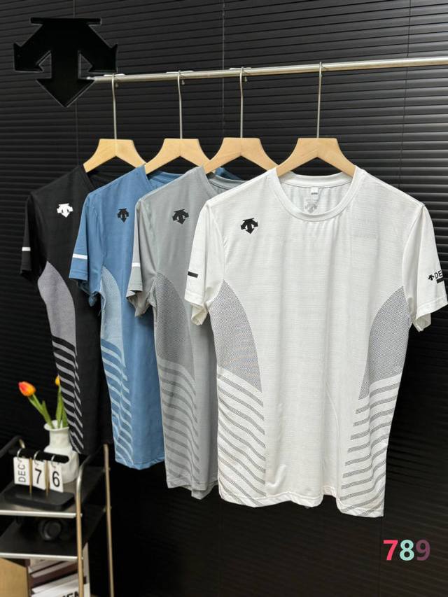 p110 descente 迪桑特 夏季四色基础透气速干跑步运动短袖T恤 原版定制1:1打造，完美还原原版！每年最火短袖 迪桑特 Dualis系列 男士机能户外