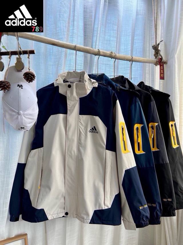 p200 【阿迪休闲户外冲锋衣】 adidas阿迪达斯休闲户外冲锋衣外套夹克，透气舒适，良好的疏水性材料，有效阻挡潮湿环境，运动户外必选，给热爱健身运动的宝宝们