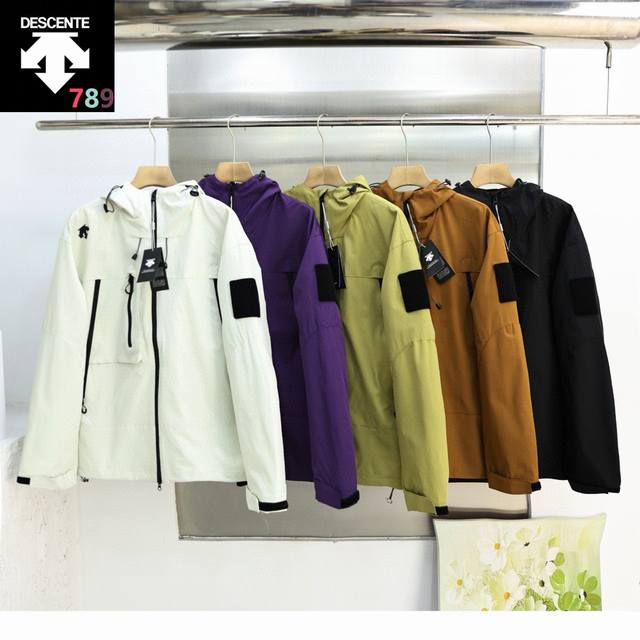 p190 arcteryx/始祖鸟情侣款山系冲锋衣 山系户外风 入门级基础冲锋衣 三防面料 防风防水防剐蹭 外侧做了一层防泼水工艺，内里独立内胆，多巴胺配色 活
