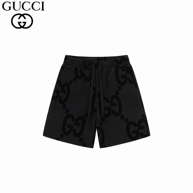 本地自取：180 gucci/古驰 25Ss 植绒暗纹满印短裤 。380G纯棉面料，挺括有型，暗纹植绒图案，低调奢华有质感。 尺码：S. M. L. Xl. 颜