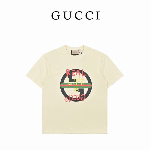 本地自取170 gucci古驰24Ss新款互扣印花短袖 选用客供定制针织100%纯棉面打造,面料手感细腻，厚实有质感的纯棉布 高密度的机织工艺，如棉絮般柔紧致舒