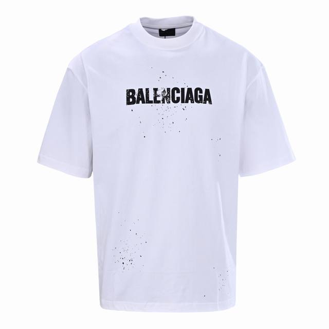 本地自取170 balenciaga巴黎世家Blcg 斑驳字母泼墨印花短袖T恤 慵懒随性街头范儿，斑驳字母设计增添复古韵味。泼墨涂鸦印花元素添点睛之笔，诠释潮流