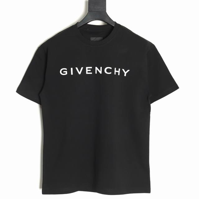 本地自取200 givenchy 纪梵希 23Ss 反光字母印花短袖T恤 大面积印花采用大康丽数码印花机直喷 成本极高 经过多次的调试打版图案色差还原度与原版接