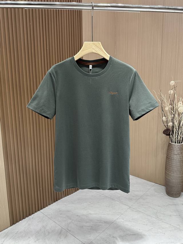 p200 【Zegna】杰尼亚 2025Ss春夏新品时尚圆领T恤，高级定制百搭款式 立体刺绣Logo 元素更有实用感 任何人都可以轻松驾驭 面料全订制双丝光棉，