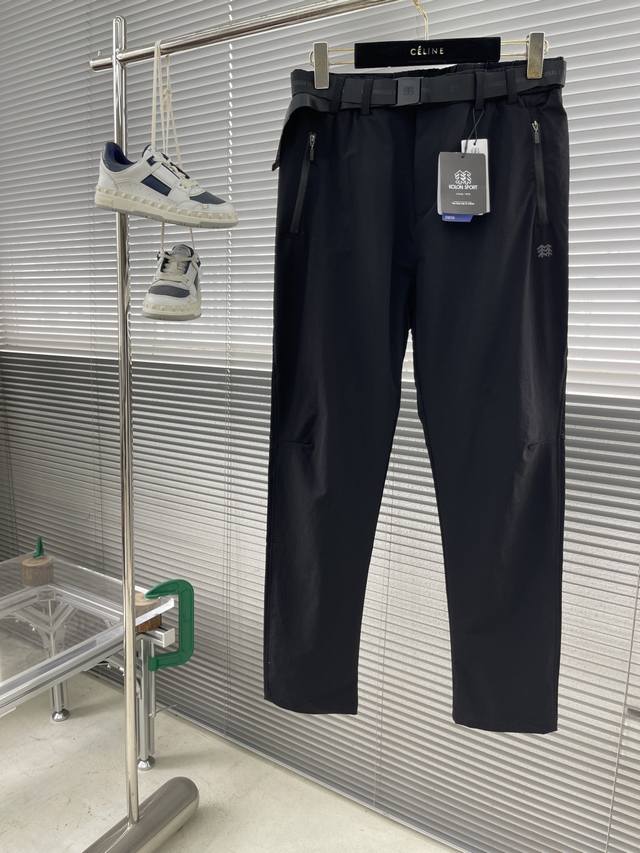p330 -Kolon Sport可隆休闲长裤男款户外防风长裤防泼水 运动裤子软壳裤。一款封神之作的男士长裤，不仅户外可穿，城市商务休闲也可搭配！官W在售170